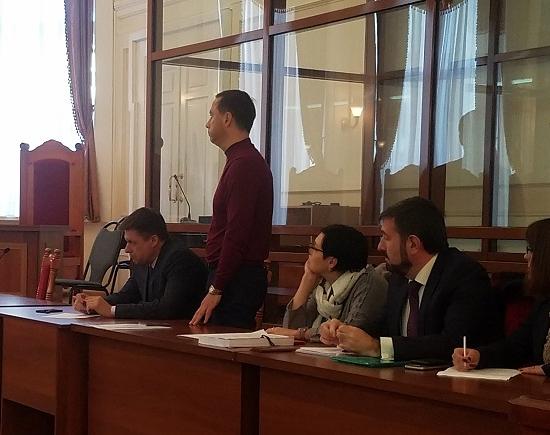 Депутат Бочкарев не признает предъявляемые ему обвинения в обмане и хищении денег Дзепы
