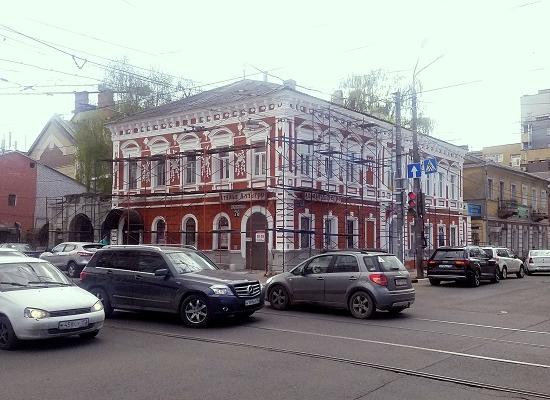 Был урезан бюджет кампании по ремонту фасадов домов в Нижнем Новгороде