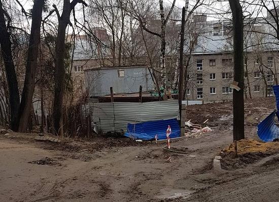Строительство многоэтажки могут возобновить у дома конструктора Алексеева в Нижнем Новгороде