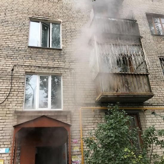 Четвертый день горячая вода заливает подвал дома в Нижнем Новгороде
