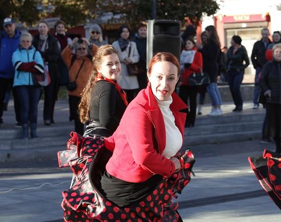 Нижегородки танцевали фламенко на Большой Покровской в Нижнем Новгороде
