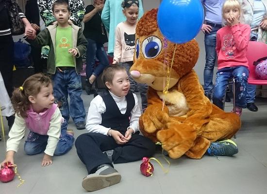 Праздник «Цветик-семицветик» для детей с инвалидностью организовали активные блогеры  в Нижнем Новгороде