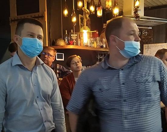 Полиция сорвала лекцию для наблюдателей партии «Яблоко» в Нижнем Новгороде