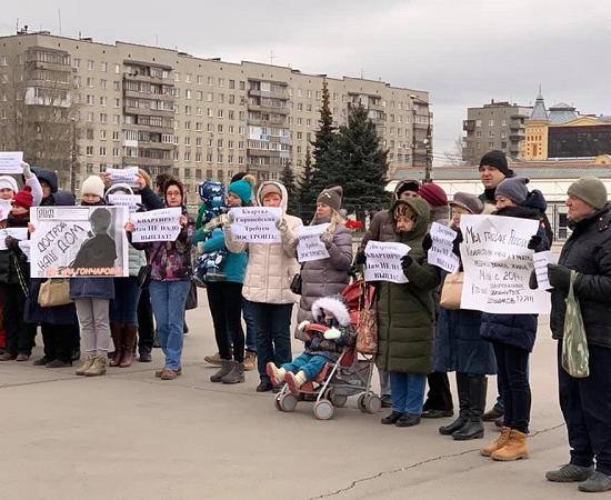 Обманутые дольщики снова вышли на пикет в Нижнем Новгороде