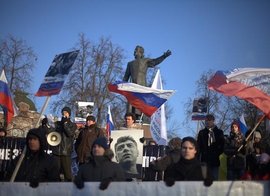 Начались аресты участников марша памяти Немцова в Нижнем Новгороде