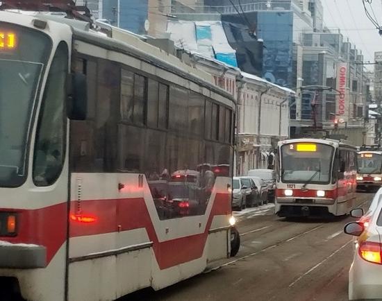 Движение трамваев парализовано в центре Нижнего Новгорода