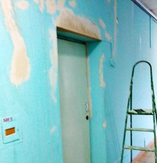 Поликлиника больницы №24 Нижнего Новгорода срочно начала ремонт своих помещений и входа