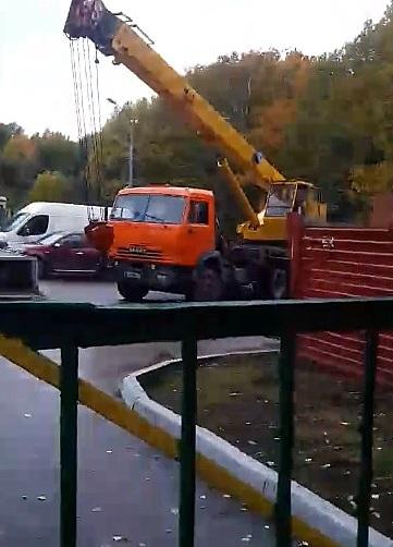 Родители возмущены строительством автомойки вблизи детсада №451 Нижнего Новгорода
