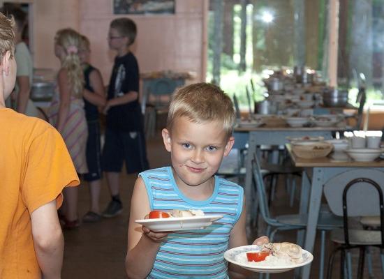 Экономия бюджета на бесплатном питании в школах Нижнего Новгорода планируется  до 20 млн руб. в месяц
