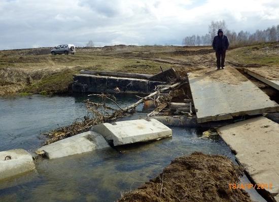 Построенный без проекта мост разрушился и препятствует миграции рыбы в Нижегородской области