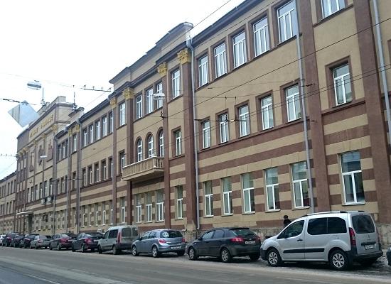 Преобразился фасад нижегородского речного училища им. И.П.Кулибина