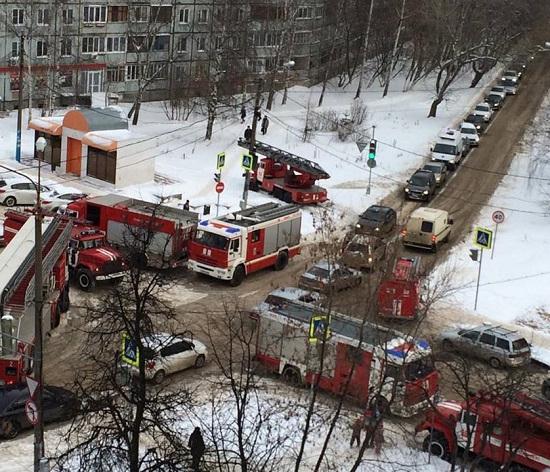 Восемь машин МЧС создали затор на улице Ковалихинская в Нижнем Новгороде