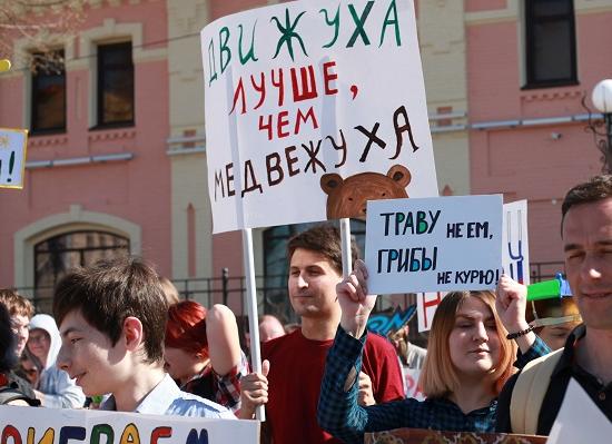 Полиция заявила о недопустимости политических и экстремистских лозунгов на монстрации в Нижнем Новгороде