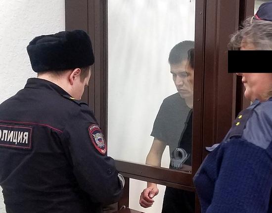 Граждане Узбекистана, которых судят как членов ИГИЛ, заявили о пытках в Нижнем Новгороде