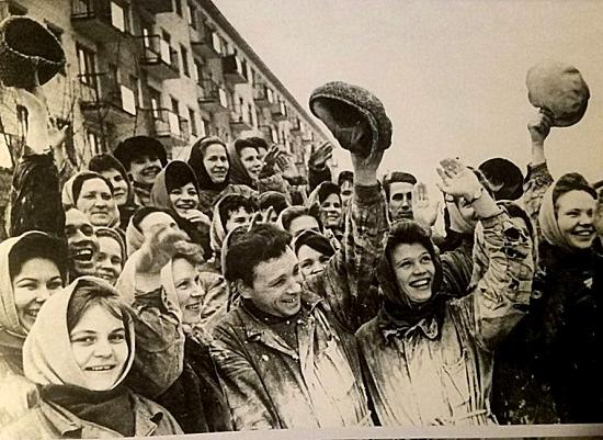 Капсулы с посланиями от комсомольцев 1968 года вскроют в Нижнем Новгороде в 2018 году