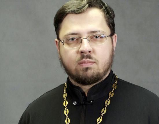 Иерей Красноперов извинился за комментарий в адрес мусульман, оставленный на городском портале Балахны