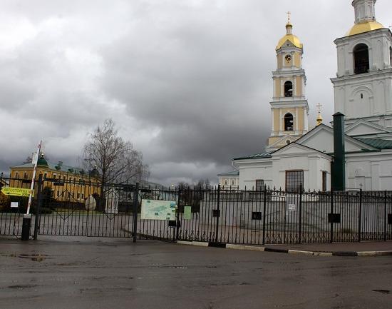 Закрыли для посетителей Серафимо-Дивеевский монастырь в Нижегородской области