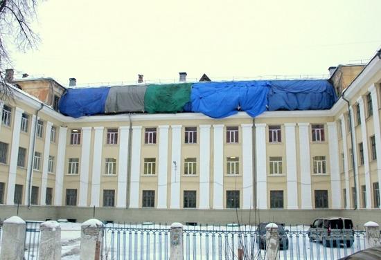 Чиновники годы искали 6 млн руб. на ремонт школы №143 Нижнего Новгорода