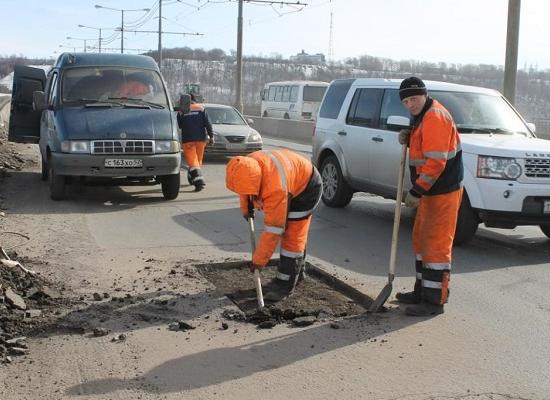 Четыреста миллионов рублей дополнительно выделят на ремонт дорог в Нижнем Новгороде